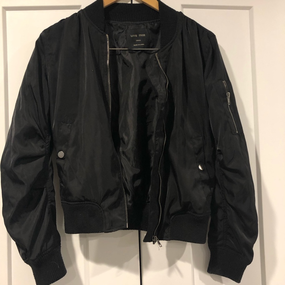 Bomber jacket